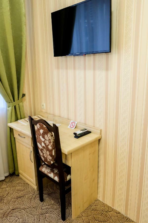 Оздоровчий Комплекс Гайки Заїзд Провулок Сухий Яр 12 Hotel ชึโตเมอร์ ภายนอก รูปภาพ
