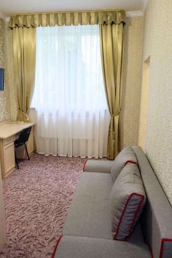 Оздоровчий Комплекс Гайки Заїзд Провулок Сухий Яр 12 Hotel ชึโตเมอร์ ภายนอก รูปภาพ