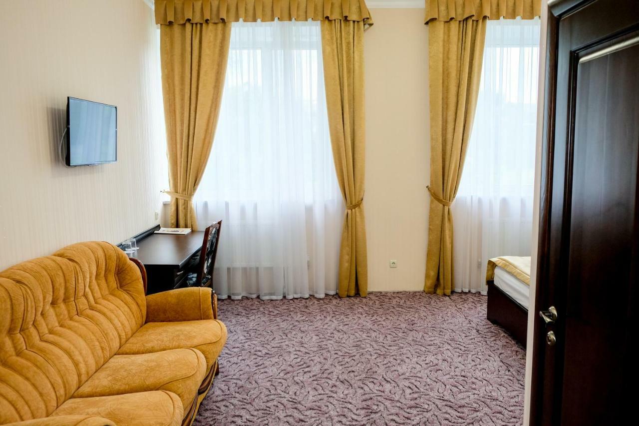 Оздоровчий Комплекс Гайки Заїзд Провулок Сухий Яр 12 Hotel ชึโตเมอร์ ภายนอก รูปภาพ